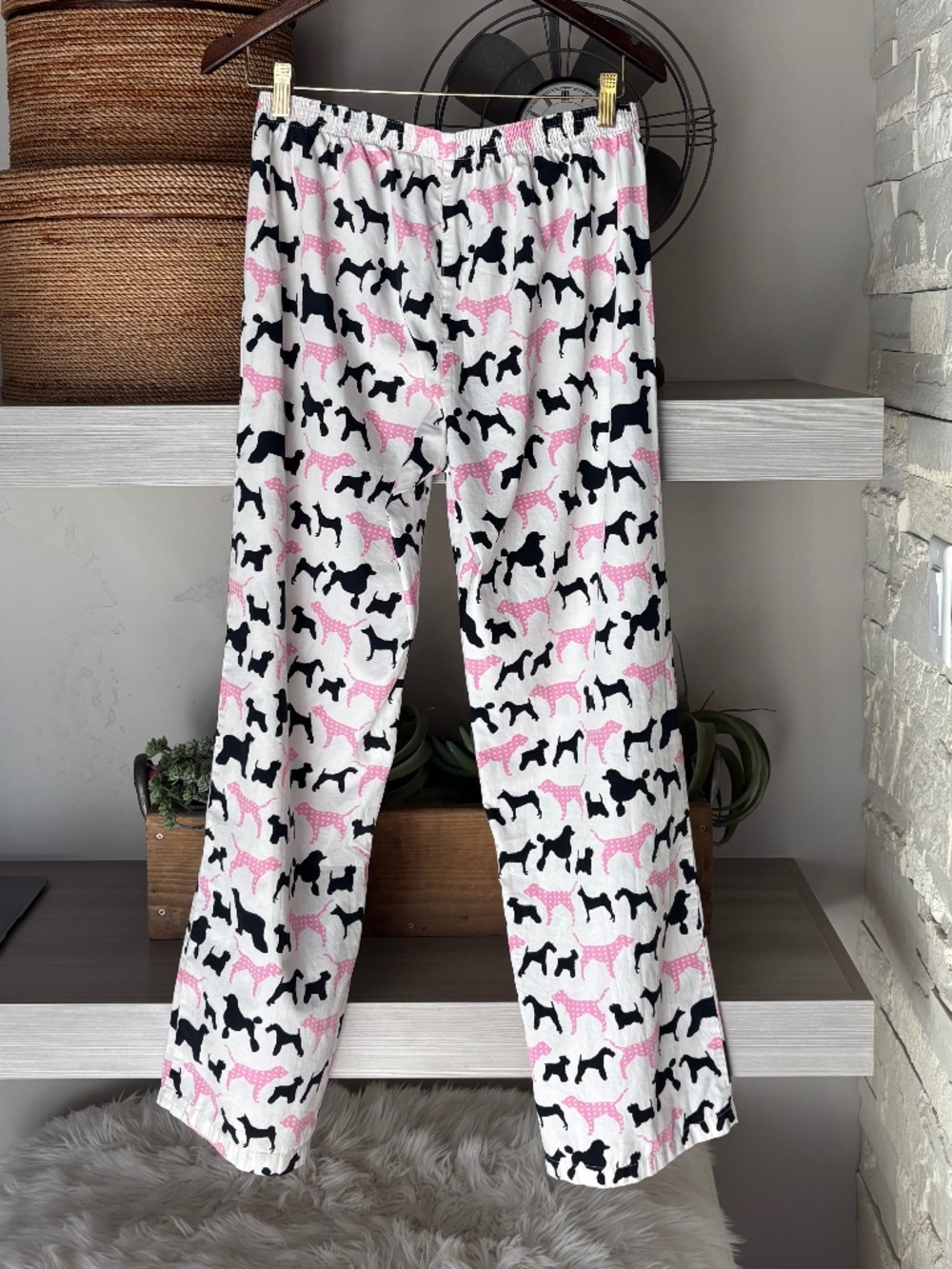 Dogs! Dogs! PJ Pants by Pink 100% Cotton Size Medium - Picture 2 of 5